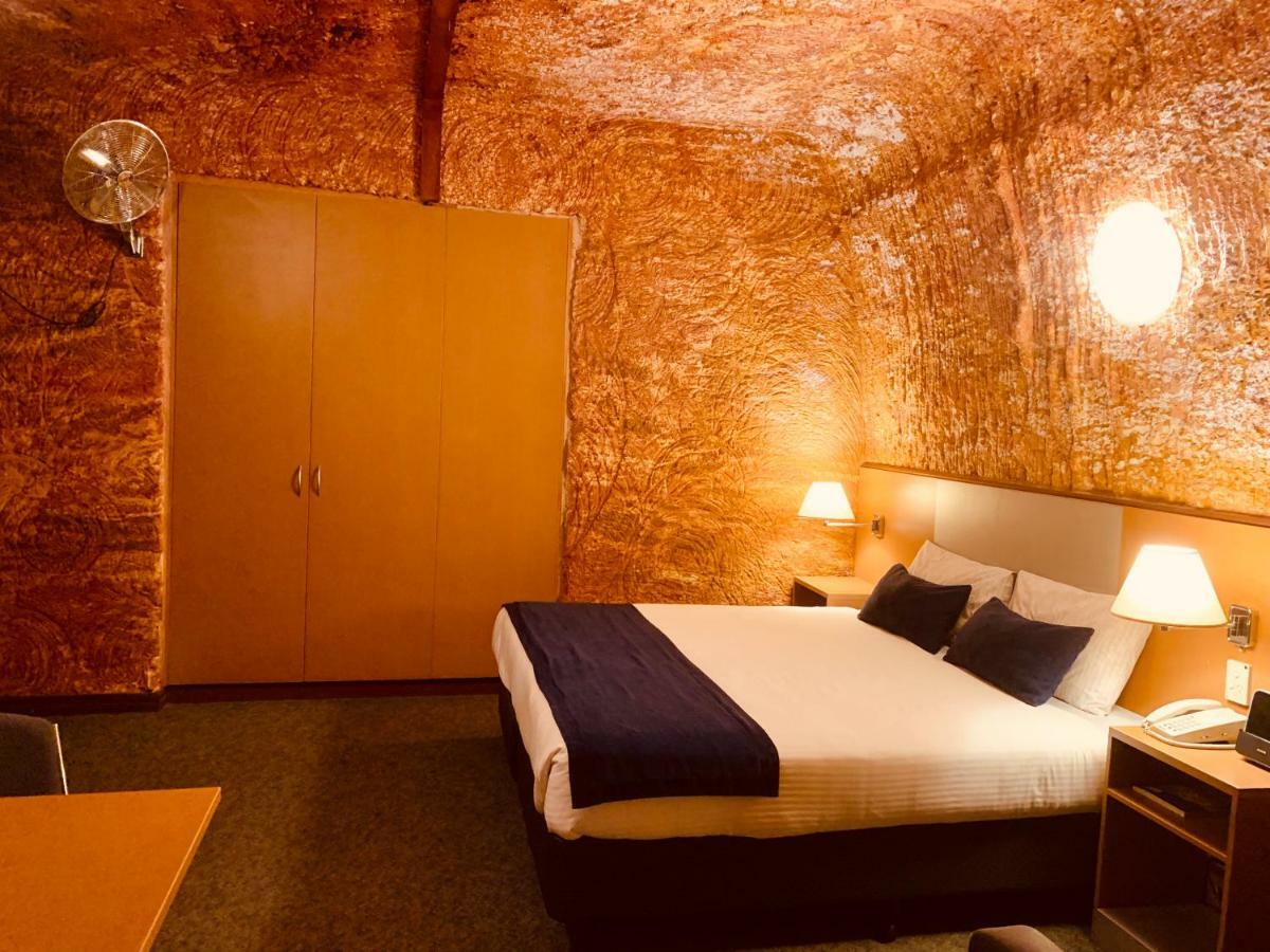 Desert Cave Hotel Coober Pedy Zewnętrze zdjęcie