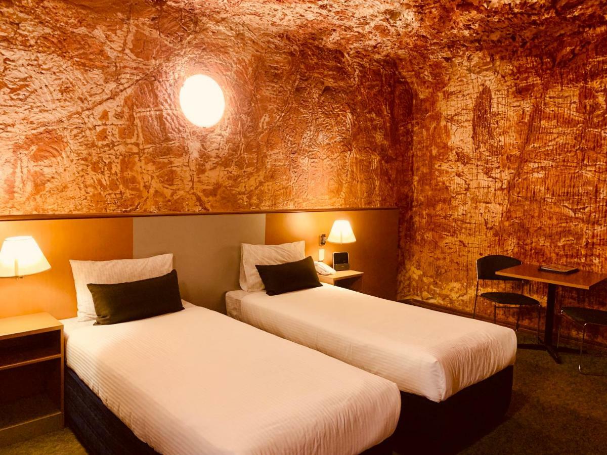 Desert Cave Hotel Coober Pedy Zewnętrze zdjęcie