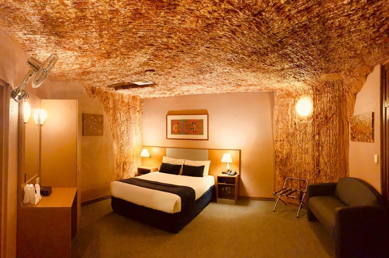 Desert Cave Hotel Coober Pedy Zewnętrze zdjęcie